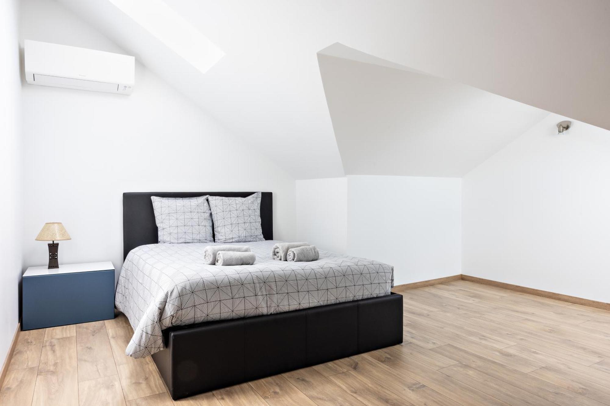 Undersky Apartment Chalon-sur-Saone Bagian luar foto